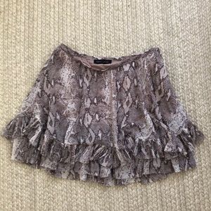 Banana republic NWOT snakeskin mini skirt